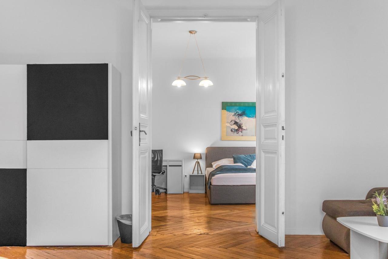 וינה Roomy 2Br Apt. Near Akh -Perfect For Longstays מראה חיצוני תמונה