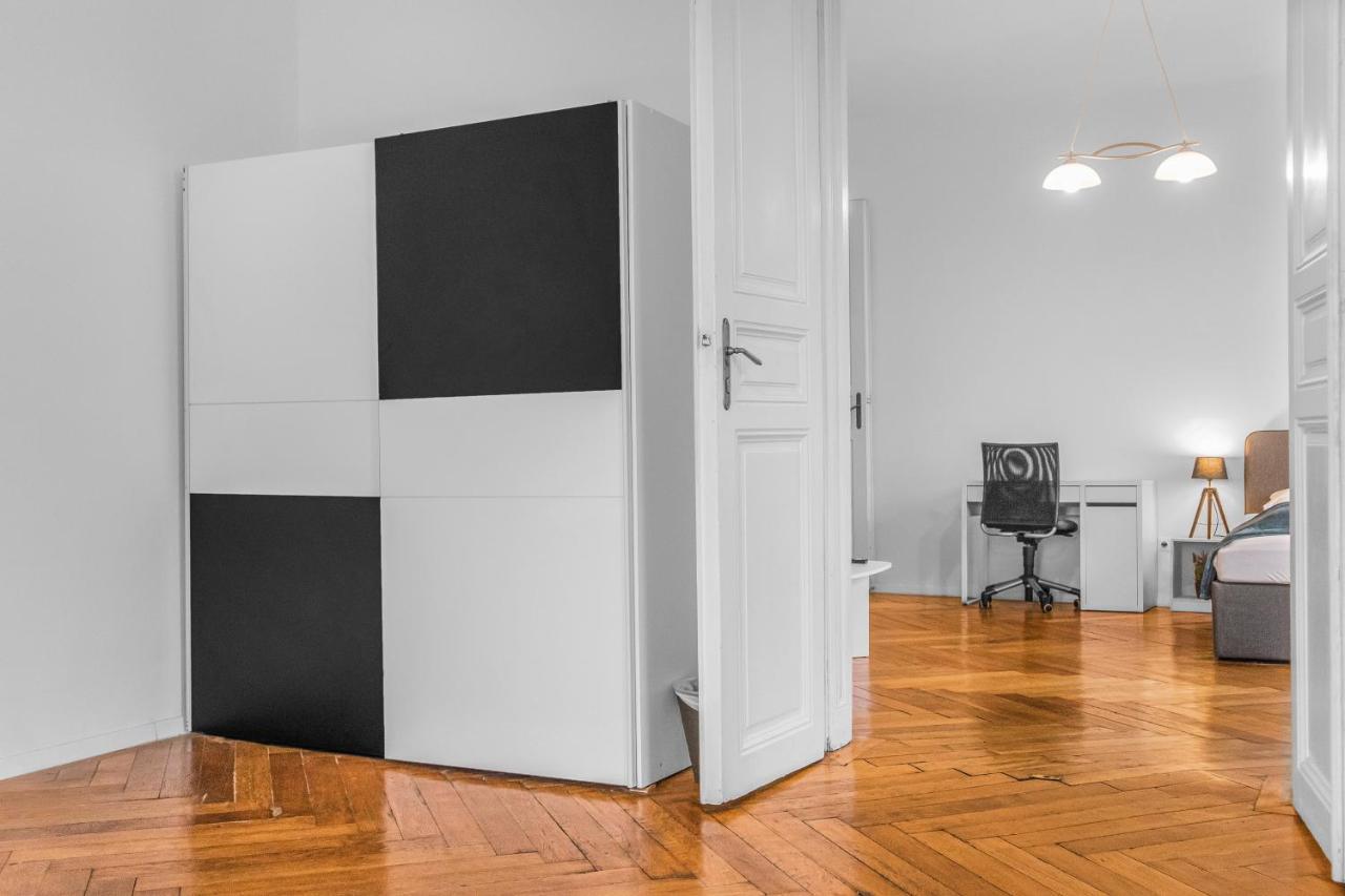 וינה Roomy 2Br Apt. Near Akh -Perfect For Longstays מראה חיצוני תמונה