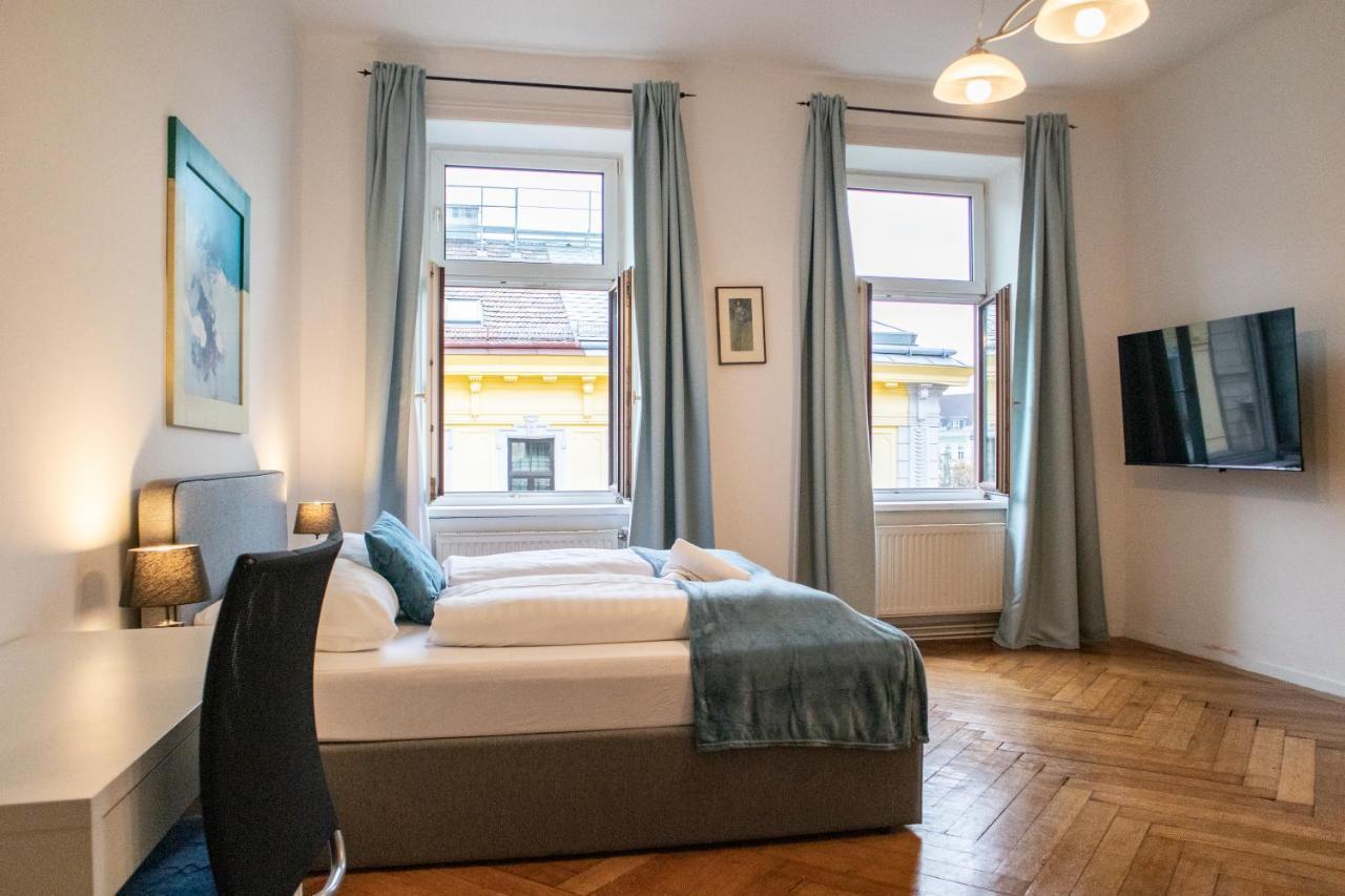 וינה Roomy 2Br Apt. Near Akh -Perfect For Longstays מראה חיצוני תמונה